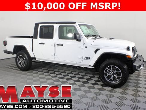 New 2026 Jeep Gladiator Sport AWD/4WD image 1