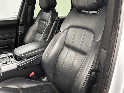Used 2019 Land Rover Range Rover Sport HSE Dynamic image 13