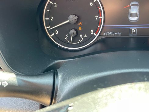 Used 2024 Nissan Altima 2.5 SR w/ SR Premium Package FWD image 14