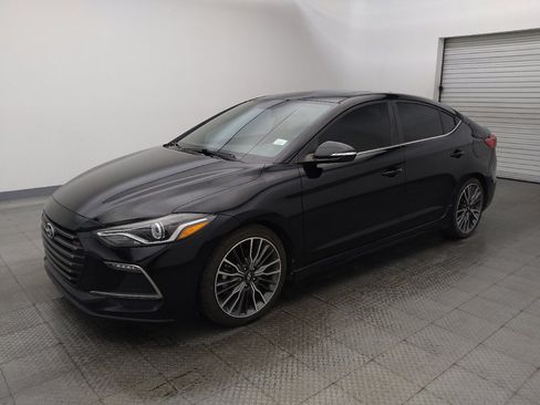 Used 2018 Hyundai Elantra Sport FWD image 2