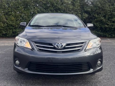 Used 2013 Toyota Corolla LE Special Edition image 11