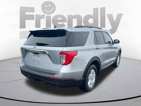 Used 2023 Ford Explorer XLT w/ Class IV Trailer Tow Package image 5