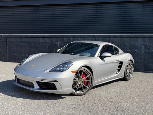 Certified 2024 Porsche 718 Cayman S image 6