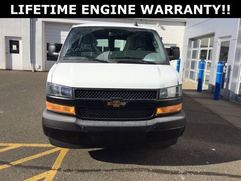 New 2025 Chevrolet Express 3500 Extended w/ Driver Convenience Package RWD image 3