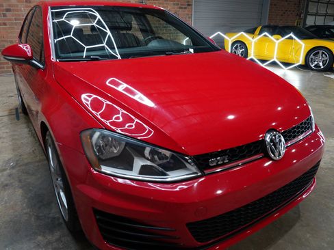 Used 2016 Volkswagen GTI S image 24