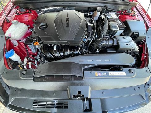 Used 2025 Kia K5 LXS FWD image 32