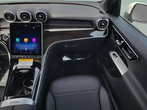 Certified 2026 Mercedes-Benz GLC 300 4MATIC image 15