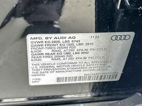 Used 2023 Audi SQ5 Premium Plus w/ Premium Plus Package AWD/4WD image 28