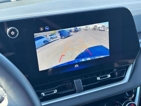 Used 2026 Chevrolet Equinox LT w/ Convenience Package II image 36