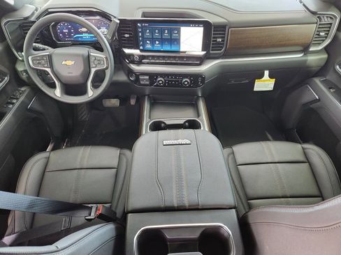 New 2026 Chevrolet Silverado 3500 High Country w/ High Country Premium Package AWD/4WD image 19