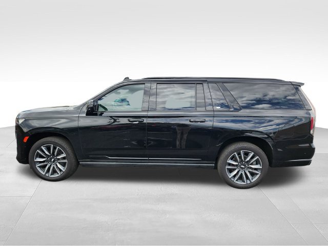 Used 2021 Cadillac Escalade ESV Sport Platinum AWD/4WD image 2
