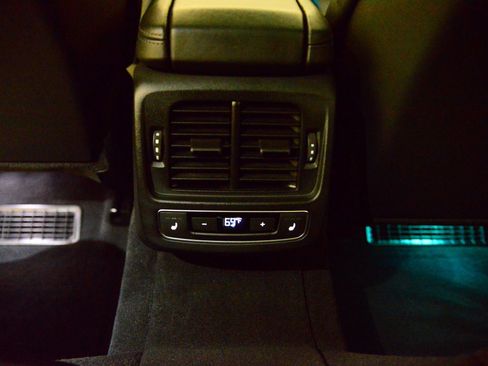 Certified 2023 Audi e-tron GT Prestige w/ Prestige Package image 24