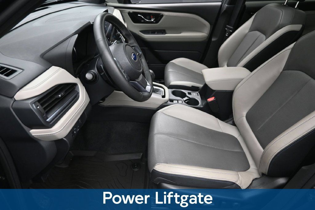 Used 2025 Subaru Forester Limited AWD/4WD image 17