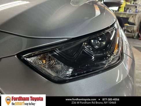 Certified 2025 Toyota Highlander XLE AWD/4WD image 9