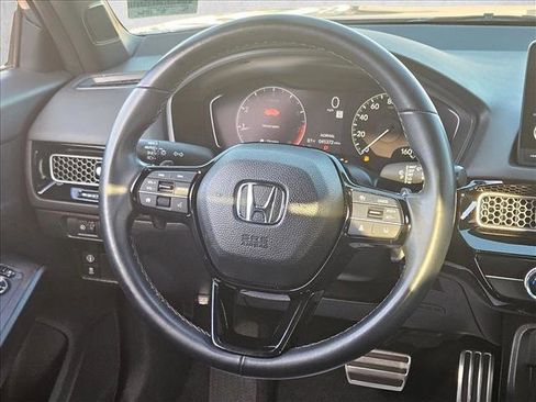 Used 2023 Honda Civic Sport image 11