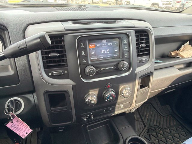 Used 2018 RAM 3500 Tradesman w/ Chrome Appearance Group AWD/4WD image 12