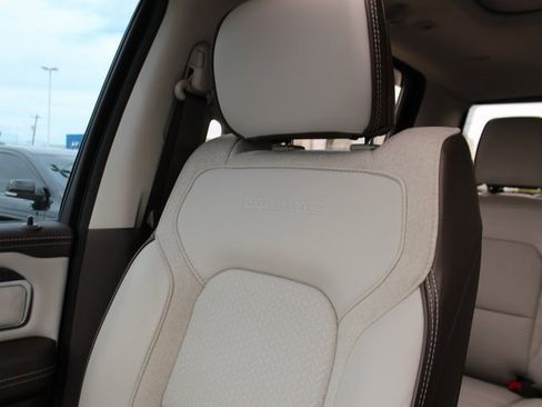 Used 2025 RAM 1500 Laramie w/ Laramie Southwest Edition image 29