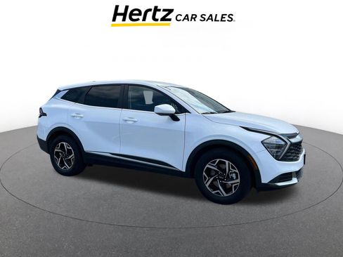 Used 2025 Kia Sportage LX FWD image 1