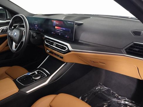 Used 2023 BMW i4 eDrive40 w/ Premium Package RWD image 9