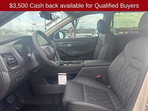 New 2026 Nissan Rogue Platinum w/ Platinum Premium Package image 19