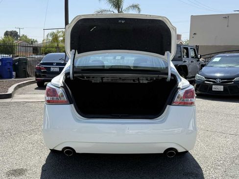 Used 2015 Nissan Altima 2.5 SV FWD image 22