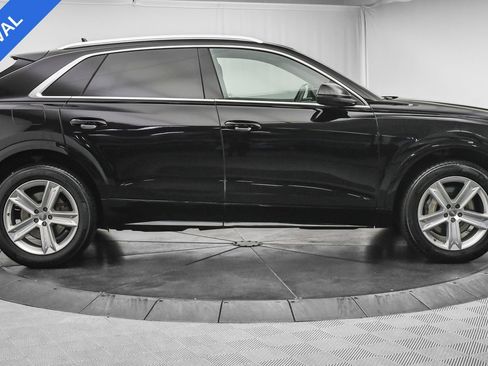 Used 2019 Audi Q8 Premium w/ Convenience Package image 10