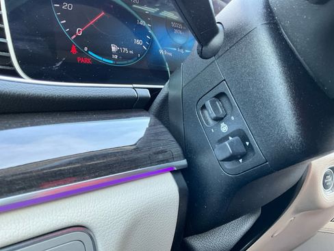 Used 2021 Mercedes-Benz GLE 450 4MATIC image 20