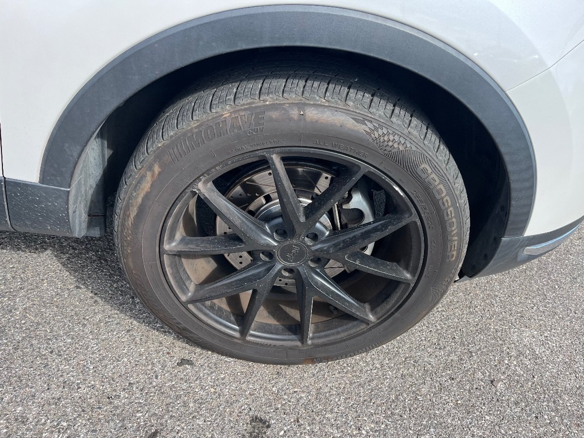 Used 2019 Ford Explorer Limited w/ Class III Trailer Tow Package FWD image 21