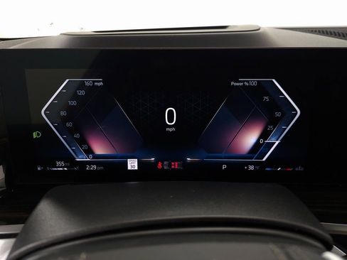 Used 2024 BMW X5 xDrive40i w/ Premium Package image 22