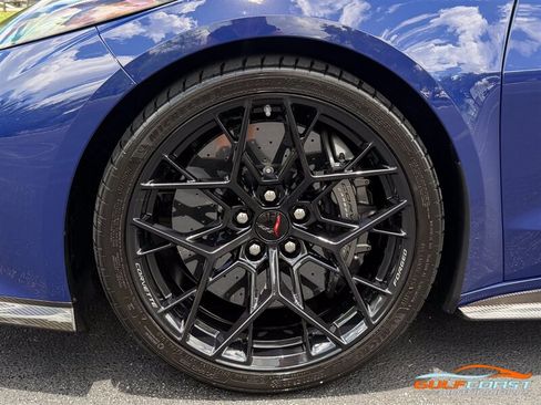 Used 2026 Chevrolet Corvette ZR1 w/ Stealth Interior Trim Package RWD image 44