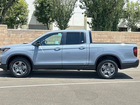 Certified 2025 Honda Ridgeline TrailSport image 7