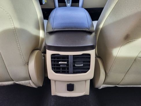 Used 2013 Ford Fusion SE image 13