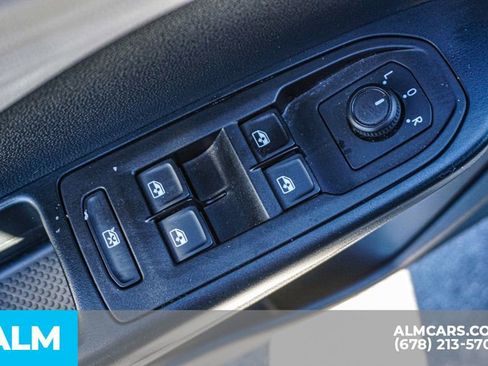 Used 2024 Volkswagen Taos S image 47