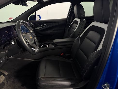 Used 2024 Chevrolet Blazer EV LT AWD/4WD image 23