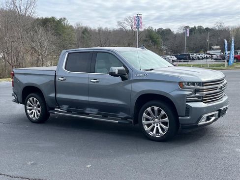 Used 2020 Chevrolet Silverado 1500 High Country w/ Technology Package image 5