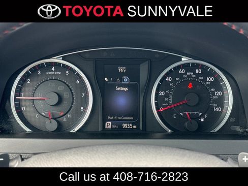Used 2015 Toyota Camry SE FWD image 26