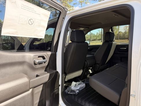 New 2026 Chevrolet Silverado 1500 W/T w/ WT Value Package AWD/4WD image 25