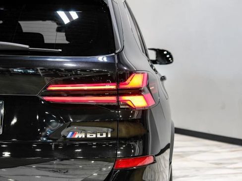 Used 2024 BMW X5 M60i w/ Parking Assistance Package AWD/4WD image 58