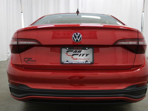 Used 2023 Volkswagen Jetta SE FWD image 7