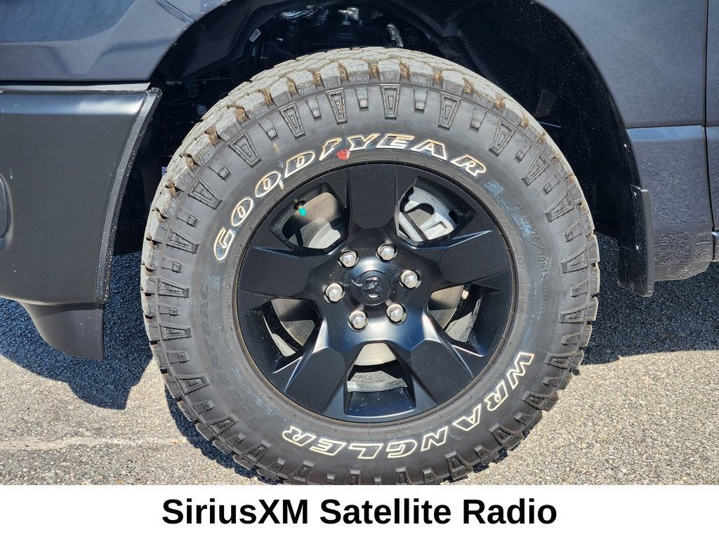 New 2026 RAM 1500 Warlock AWD/4WD image 10