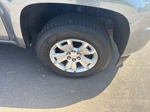 Used 2019 Chevrolet Colorado LT w/ LT Convenience Package RWD image 5