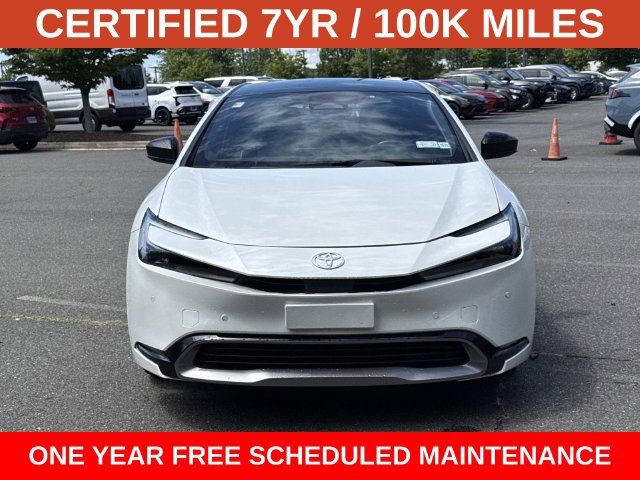 Used 2024 Toyota Prius XLE AWD/4WD image 6