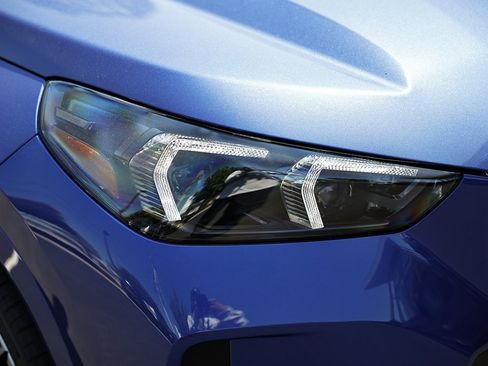 New 2026 BMW X1 xDrive28i w/ Technology Package image 2