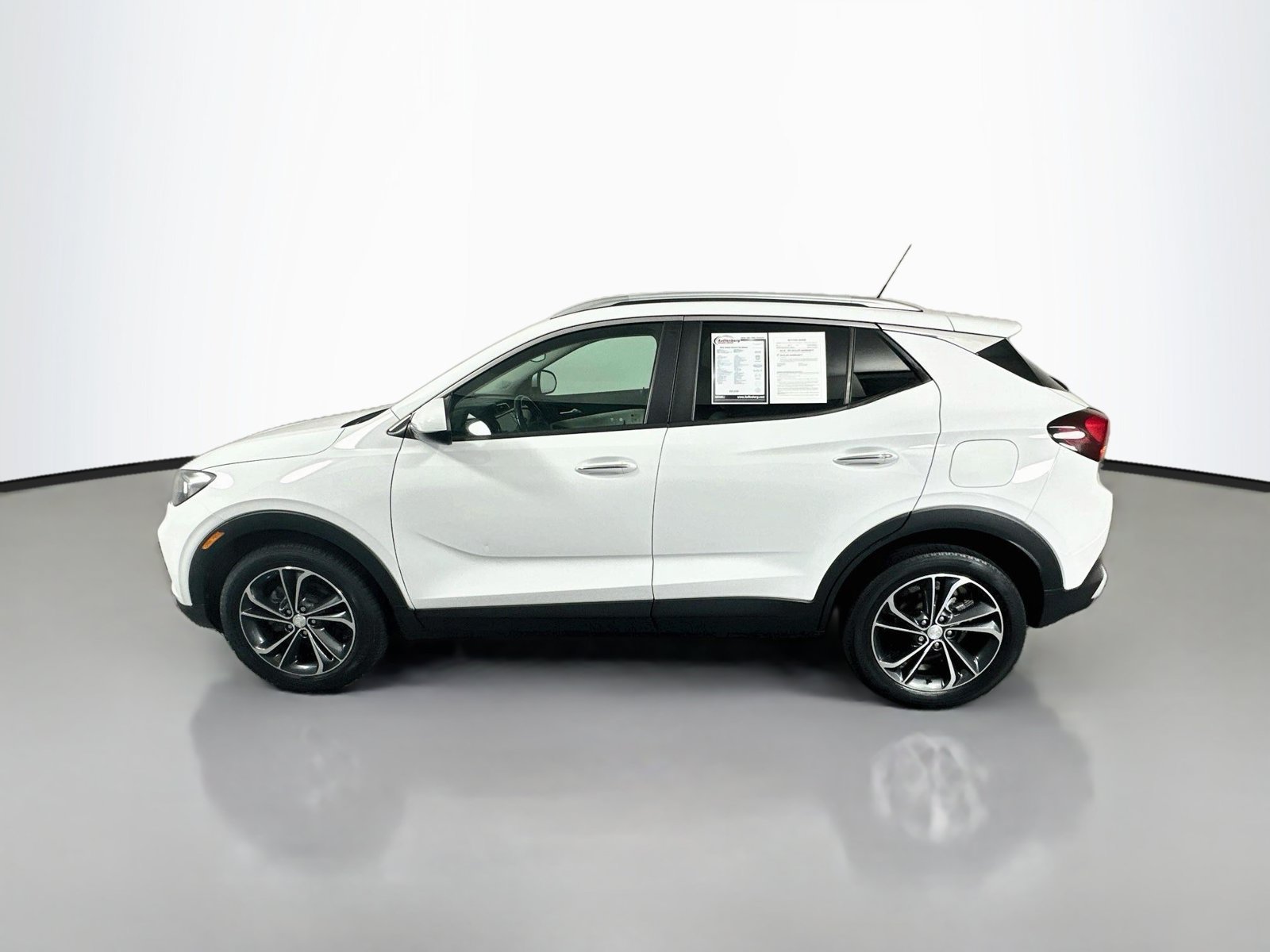Used 2021 Buick Encore GX Select FWD image 4