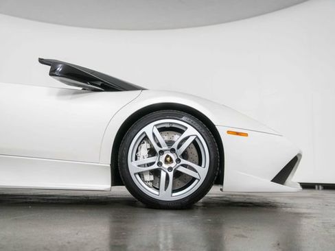 Used 2008 Lamborghini Murcielago LP 640 AWD/4WD image 10