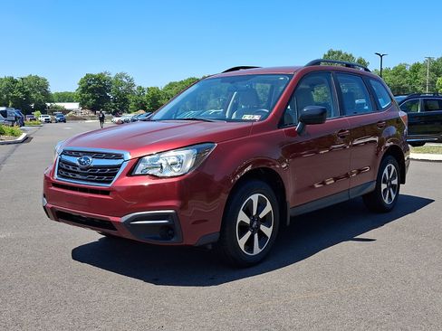Used 2018 Subaru Forester 2.5i w/ Alloy Wheel Package AWD/4WD image 3