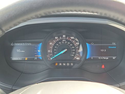 Used 2023 Ford Edge SEL image 15