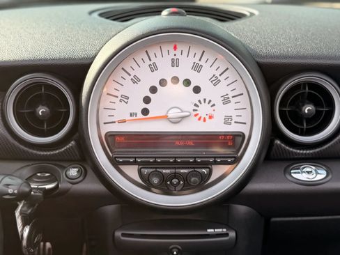 Used 2013 MINI Cooper S FWD image 32