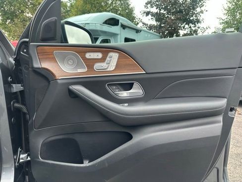 Certified 2024 Mercedes-Benz GLS 450 4MATIC image 27