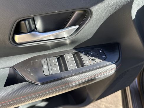 New 2026 Nissan Kicks SR image 8